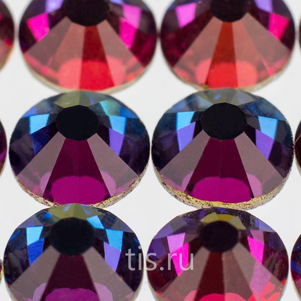 C28 ss20 Crystal Meridian Blue K9 F