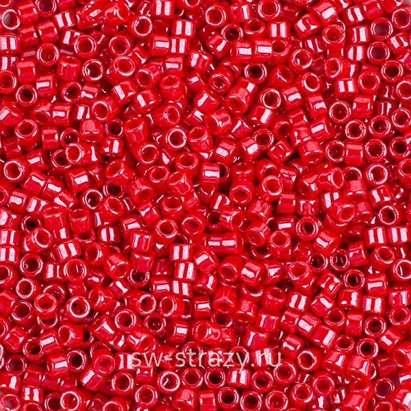 Бисер Treasures 11/0 #0125 темно-красный/перламутровый